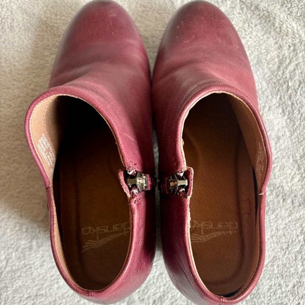 Dansko Raina burnished leather booties wine red‎ - Picture 7 of 13